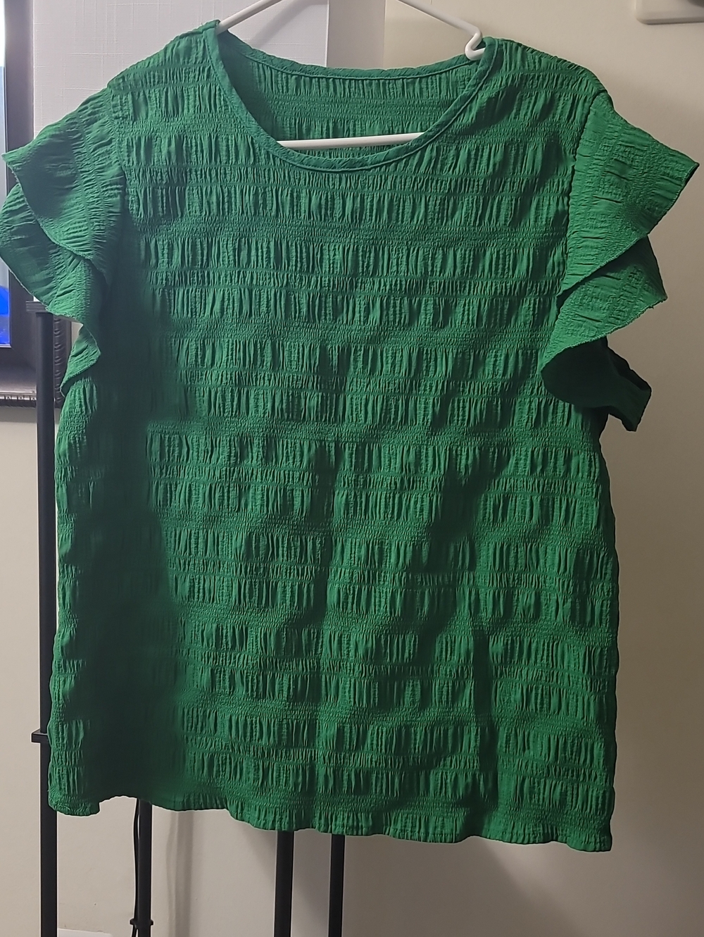 Green Textured Flutter Sleeve Blouse